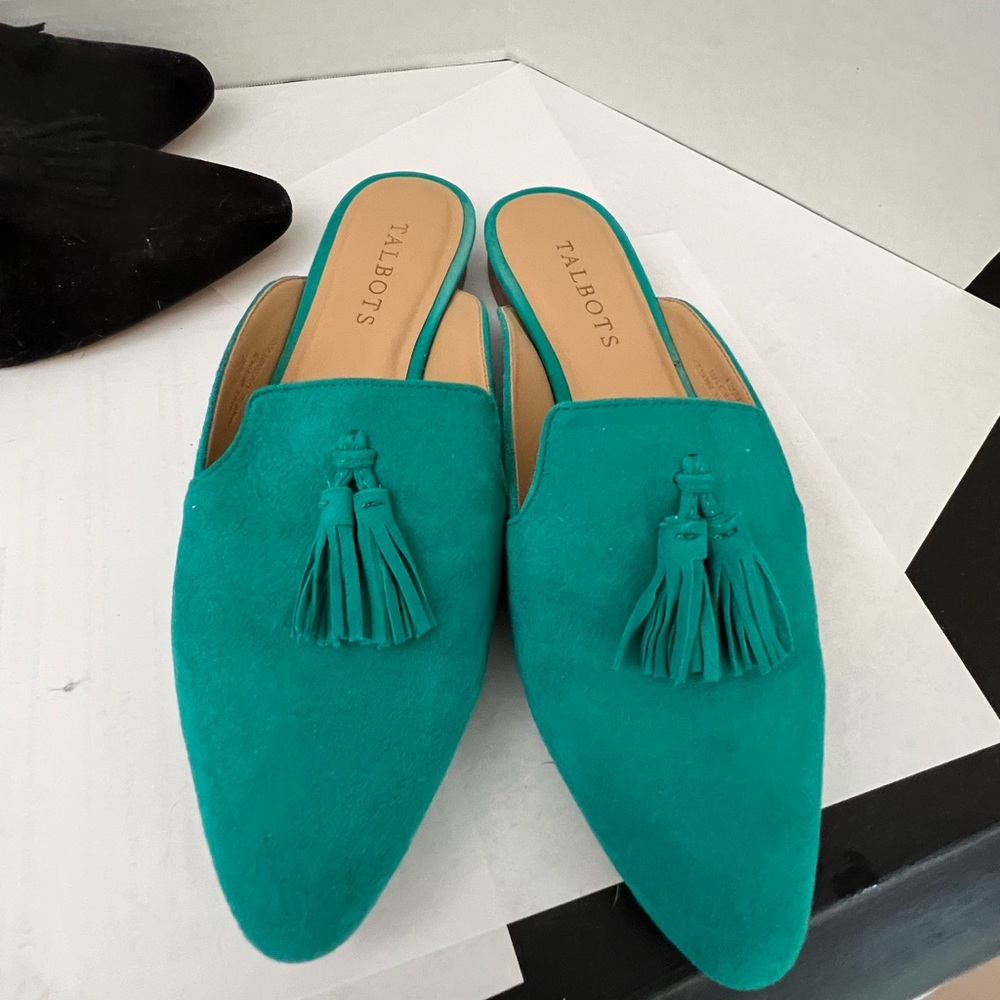 Talbots slides. Size 6.5